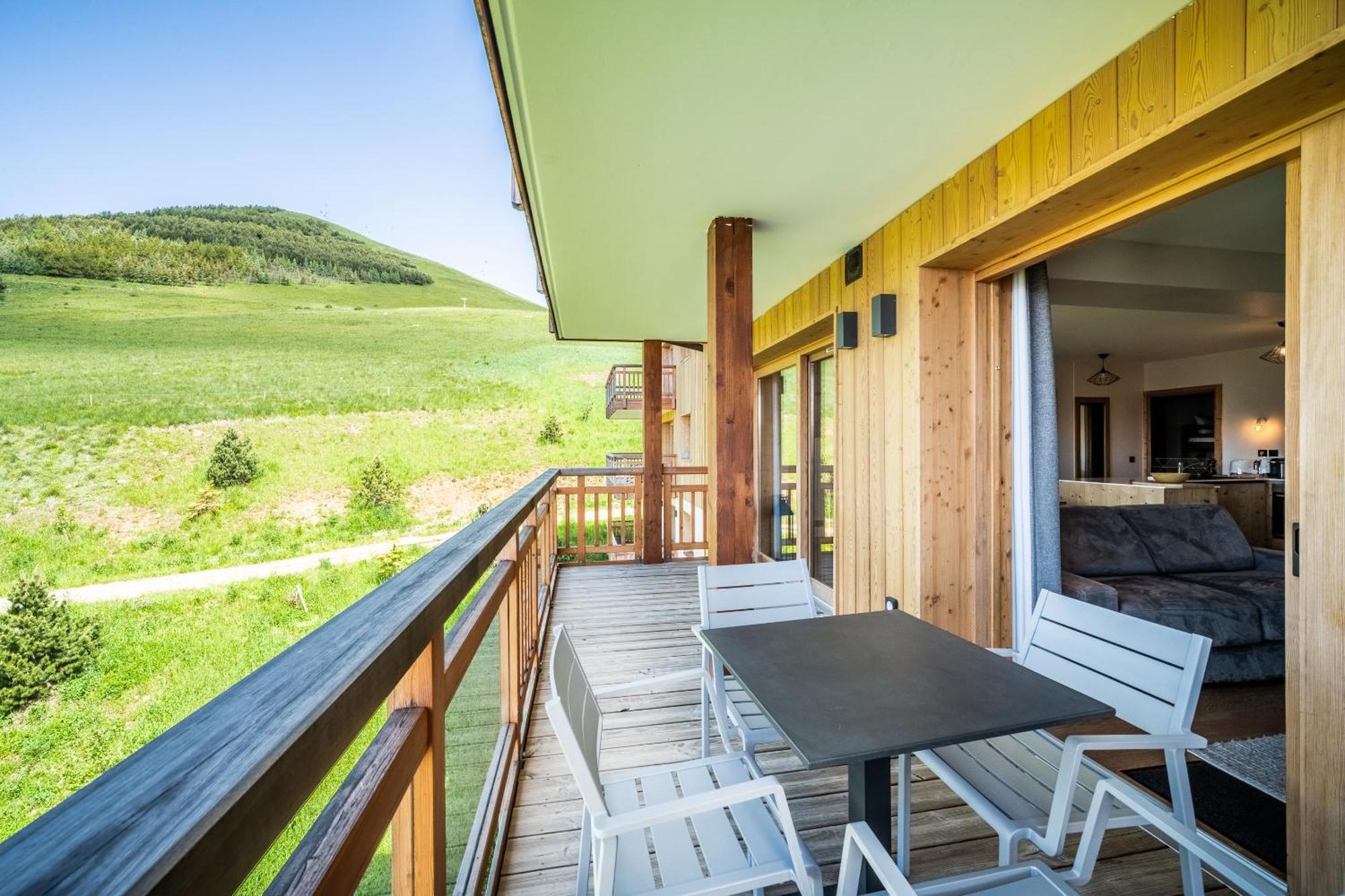 Residence Hameau De Clotaire Alpe D'Huez - By Emerald Stay Kültér fotó